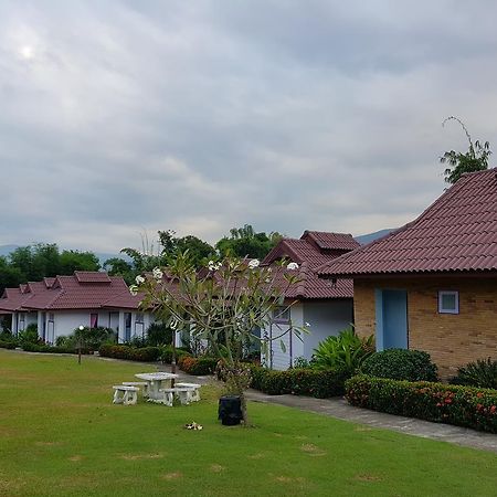 Mae Klang Banyen Hill Hotel Chiang Mai Luaran gambar